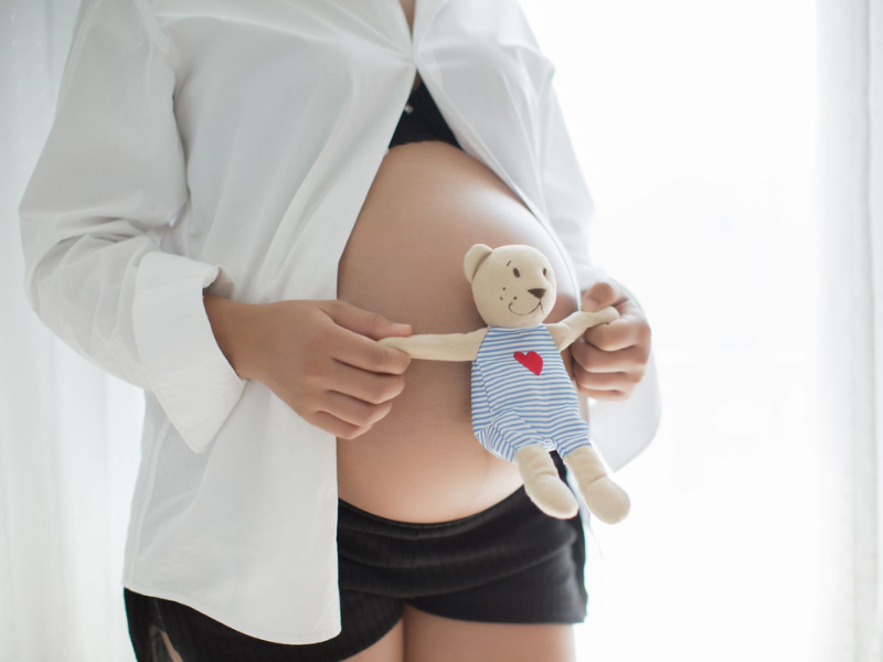 Bảo hiểm thai sản bảo vệ cho mẹ bầu khi mang thai và sinh con